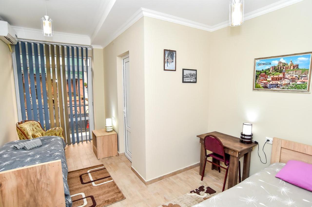 Hotel Maspindzelo Kutaisi Ngoại thất bức ảnh