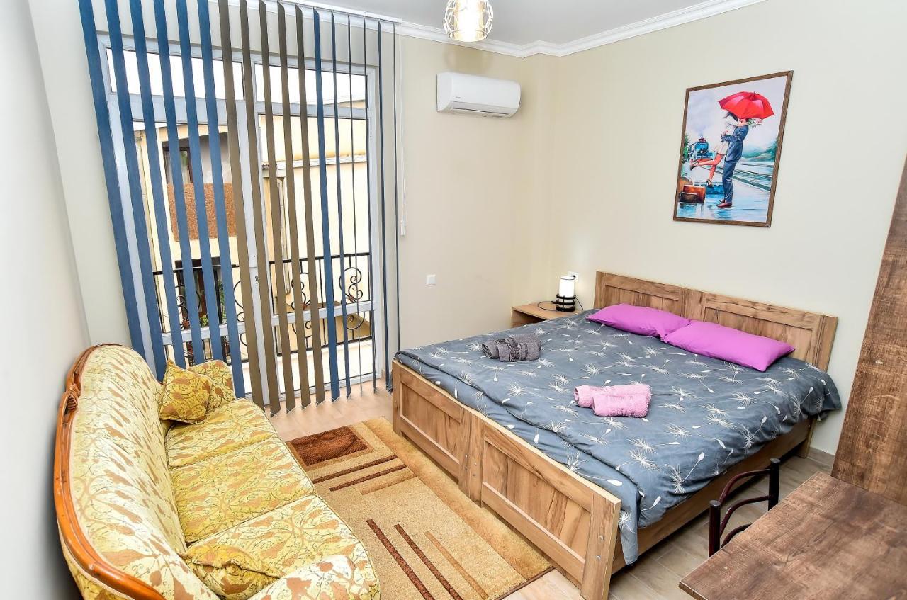 Hotel Maspindzelo Kutaisi Ngoại thất bức ảnh