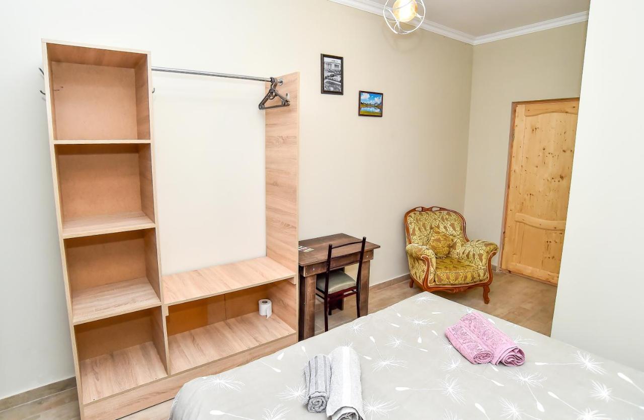 Hotel Maspindzelo Kutaisi Ngoại thất bức ảnh