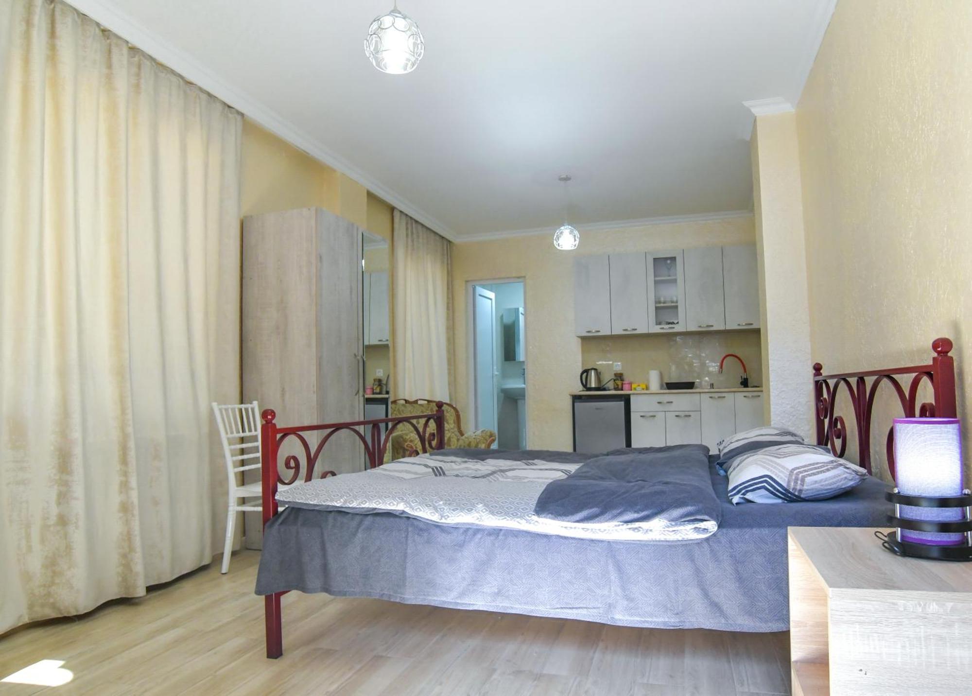 Hotel Maspindzelo Kutaisi Ngoại thất bức ảnh